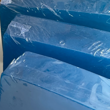 Load image into Gallery viewer, Squeaky Spot Wash Soap X 6 + Bag