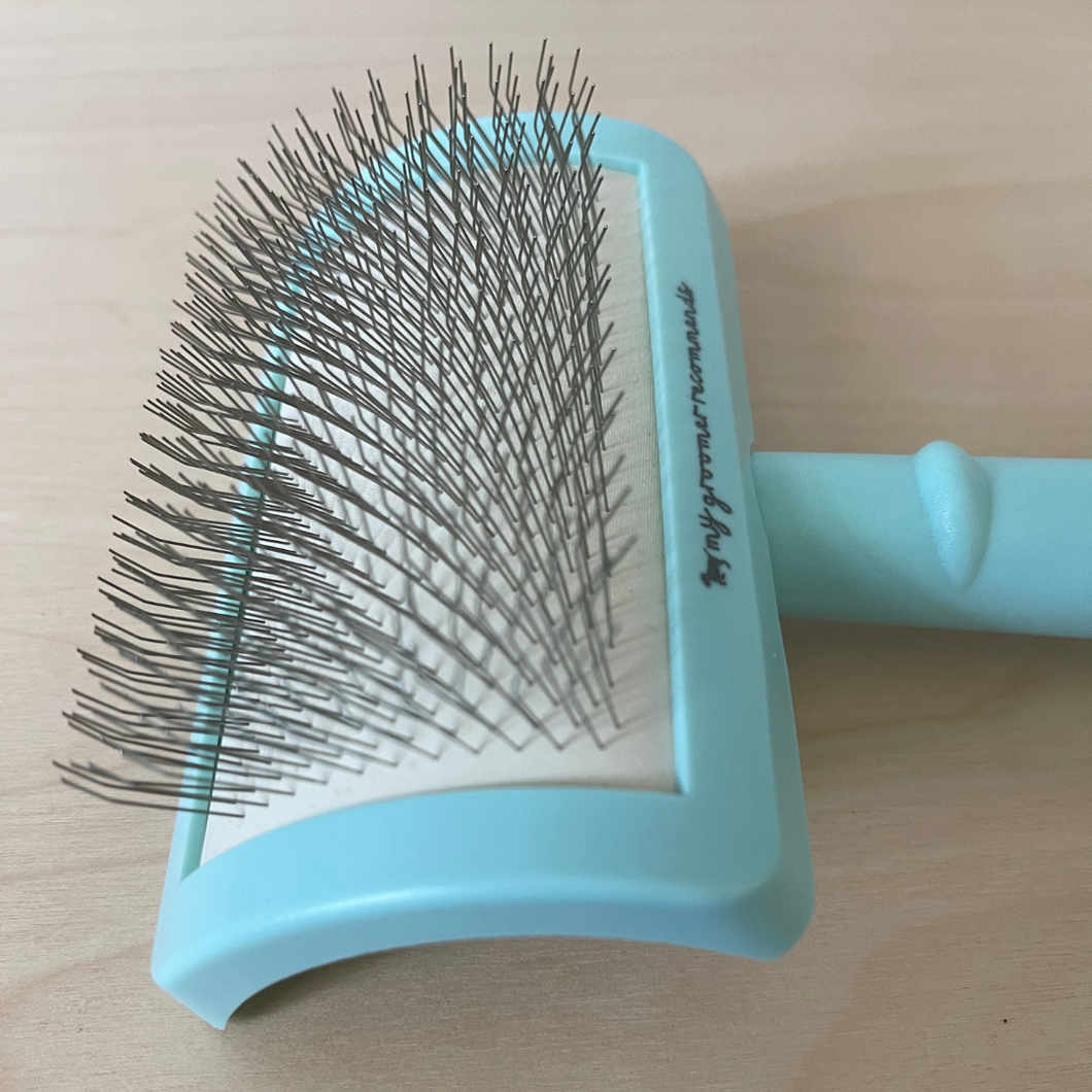 Slicker Brush Green 18mm pins Julie Harris Groomer